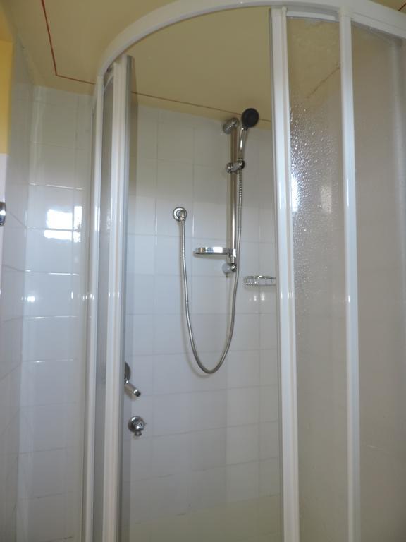 Vanni'S House Cannobio Phòng bức ảnh